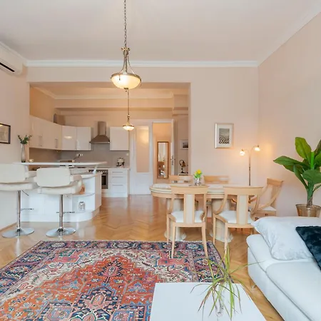 Apartamento Salalala *